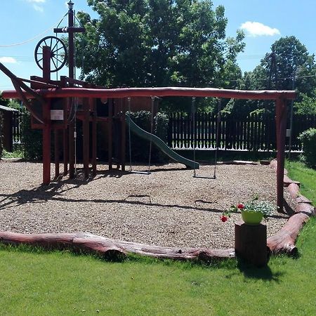 Juniperus Park Hotel Kecskemét Zewnętrze zdjęcie