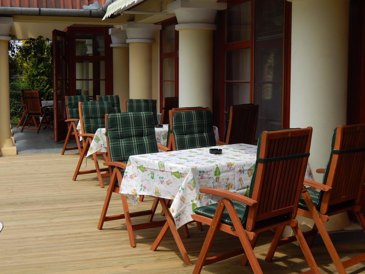 Juniperus Park Hotel Kecskemét Zewnętrze zdjęcie
